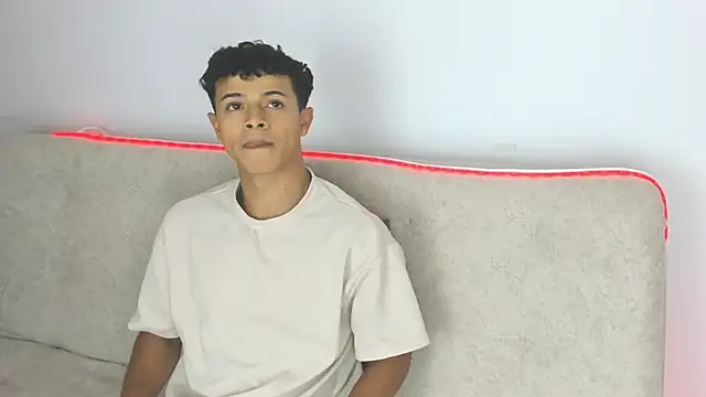 Snapshot of _Alex_Colton chatting on 03-14-26, 10:04 Alex Colton online show from 03-14-26, 10:04