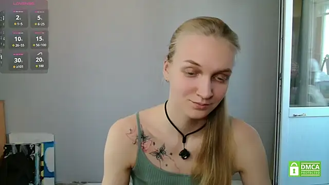 Snapshot of Alex-wer chatting on 05-27-26, 12:13 Alex-wer online show from 05-27-26, 12:13