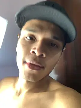 Snapshot of Alejandroo_Montenegro chatting on 02-20-26, 11:16 Alejandroo Montenegro online show from 02-20-26, 11:16