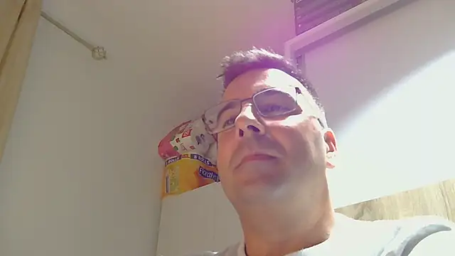 Snapshot of VanillaTime78-Jorge chatting on 03-15-26, 02:50 VanillaTime78-Jorge online show from 03-15-26, 02:50