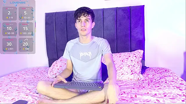 axxxel twink online show from 05-29-26, 03:26