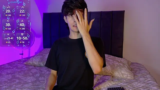 axxxel twink online show from 07-24-26, 02:42