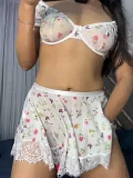EvaMiranda online show from 04-29-26, 04:27