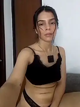 Snapshot of EvaMiranda chatting on 07-08-26, 03:11 EvaMiranda online show from 07-08-26, 03:11