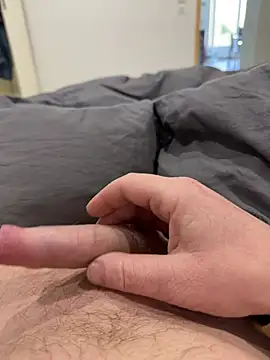 Snapshot of petitsexe52 chatting on 03-09-26, 01:15 petitsexe52 online show from 03-09-26, 01:15