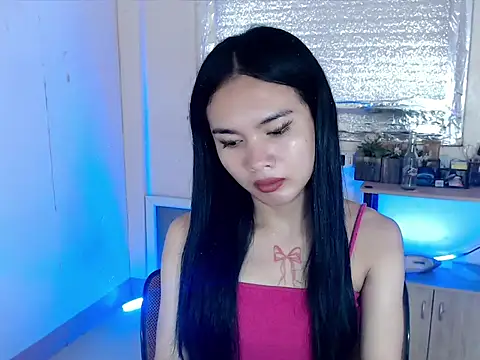 Snapshot of devine_goddess chatting on 07-26-26, 10:22 devine goddess online show from 07-26-26, 10:22