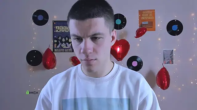 Snapshot of neo_raze chatting on 02-16-26, 07:32 neo raze online show from 02-16-26, 07:32