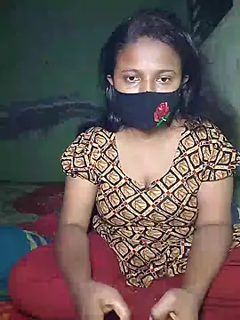 Snapshot of Romantic-Couple999 chatting on 02-01-26, 06:17 Romantic-Couple999 online show from 02-01-26, 06:17