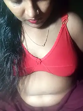 Snapshot of Romantic-Couple999 chatting on 02-28-26, 08:54 Romantic-Couple999 online show from 02-28-26, 08:54