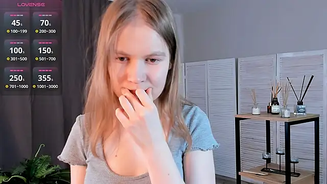 CleliaRostek online show from 03-11-26, 07:58