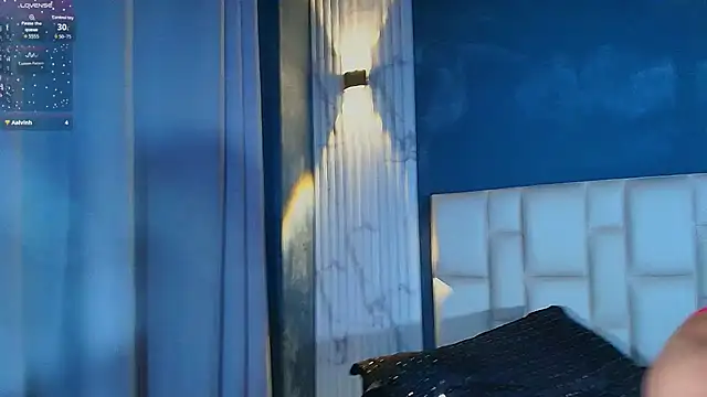 Snapshot of CORAL_FOX chatting on 02-26-26, 05:06 CORAL FOX online show from 02-26-26, 05:06