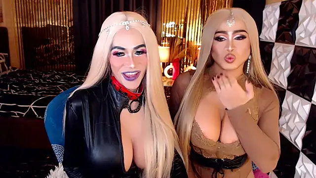 MonstrousCockDiva online show from 04-11-26, 07:51