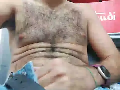 Snapshot of elegantblack chatting on 06-18-26, 11:36 elegantblack online show from 06-18-26, 11:36