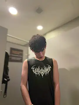 yoursexyjose online show from 07-13-26, 06:00