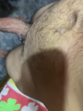 Snapshot of alrricmo chatting on 03-10-26, 02:00 alrricmo online show from 03-10-26, 02:00