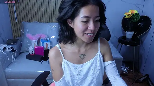 Lynn turner online show from 02-21-26, 08:21