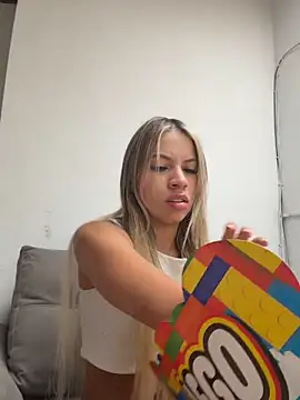 Mia Rosee1 online show from 07-19-26, 07:28