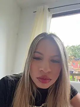 Mia Rosee1 online show from 08-01-26, 09:14