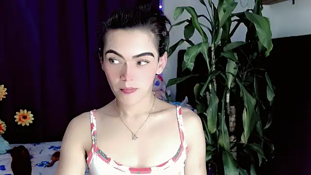 NathalialLooes online show from 07-09-26, 05:39