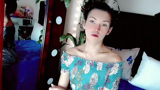 NathalialLooes online show from 07-28-26, 02:07