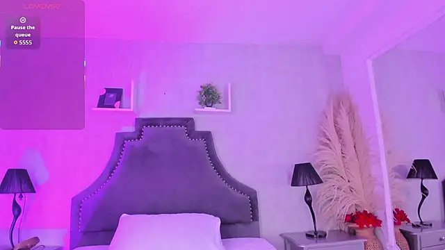 KarelyMitchel online show from 04-28-26, 01:27