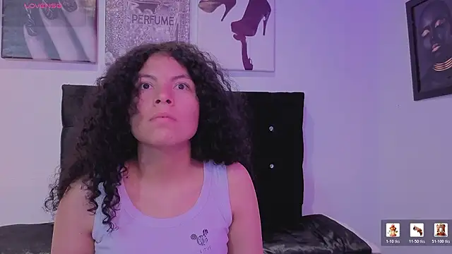 Snapshot of Zoe-yanin chatting on 03-04-26, 06:47 Zoe-yanin online show from 03-04-26, 06:47