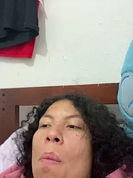 Zoe-yanin online show from 04-28-26, 08:25