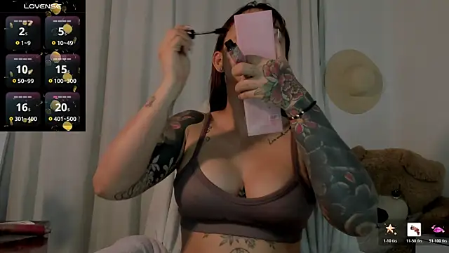 Victoria-swan online show from 04-04-26, 11:51