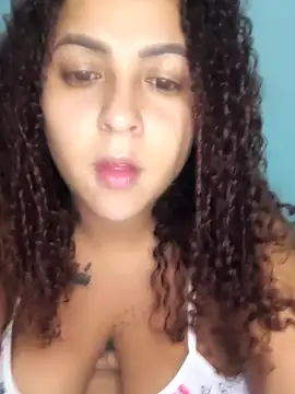 Snapshot of Dree4i20 chatting on 02-19-26, 01:23 Dree4i20 online show from 02-19-26, 01:23