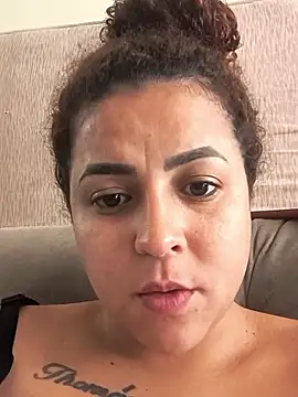 Snapshot of Dree4i20 chatting on 02-22-26, 12:15 Dree4i20 online show from 02-22-26, 12:15