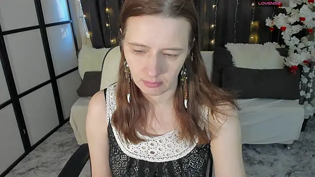 Snapshot of Kathrine_Meyer chatting on 02-26-26, 02:21 Kathrine Meyer online show from 02-26-26, 02:21