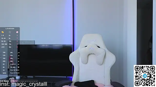 pink flow0 online show from 04-18-26, 05:44