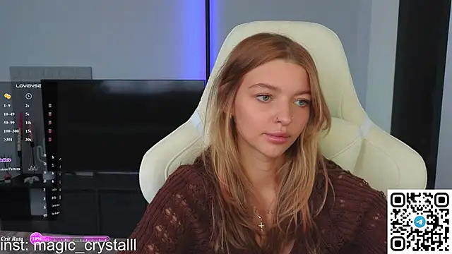 pink flow0 online show from 04-24-26, 05:43