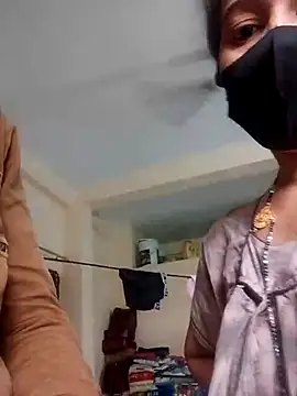 Divyanshi hott online show from 07-31-26, 07:41