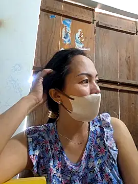 Snapshot of Baby-loveass69 chatting on 02-19-26, 02:18 Baby-loveass69 online show from 02-19-26, 02:18