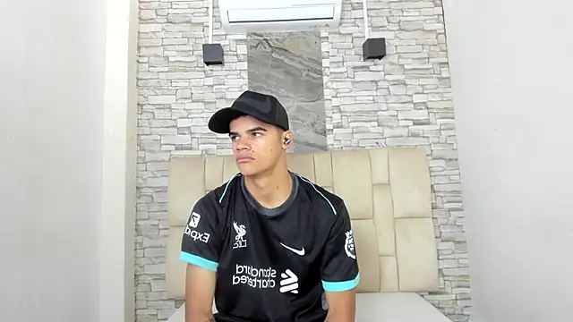 Snapshot of samuel_wyatt chatting on 03-07-26, 02:03 samuel wyatt online show from 03-07-26, 02:03