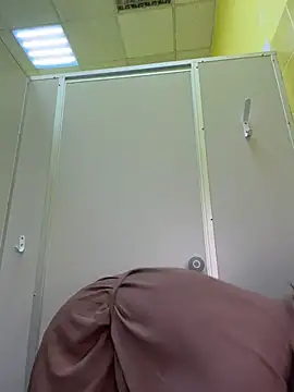 StreetSquirt online show from 07-16-26, 04:07