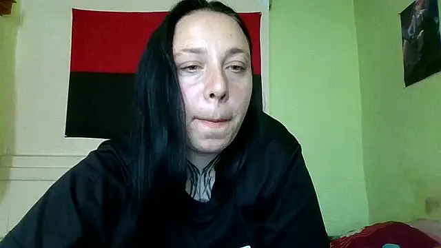 MillaSourety online show from 06-13-26, 11:19