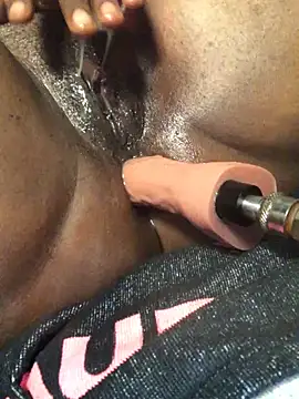 Creamy Kim online show from 03-25-26, 05:35