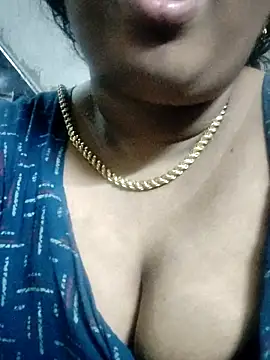 Snapshot of Tamil_Devasri chatting on 04-02-26, 01:42 Tamil Devasri online show from 04-02-26, 01:42