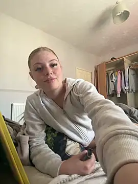Paige love online show from 04-23-26, 01:24