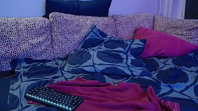 Snapshot of GayCam_Berlin chatting on 02-08-26, 08:34 GayCam Berlin online show from 02-08-26, 08:34