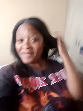 BBWQueenxx online show from 06-08-26, 12:16
