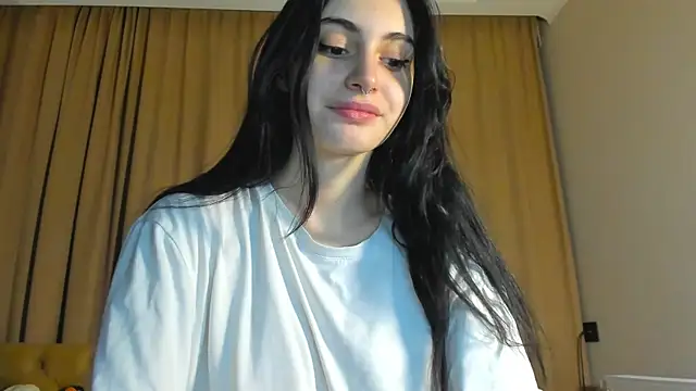 Lesyalisss online show from 05-31-26, 10:55
