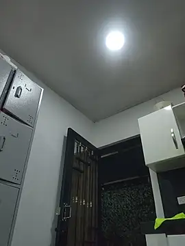 Snapshot of Kitty_San_xXx chatting on 02-14-26, 12:29 Kitty San xXx online show from 02-14-26, 12:29