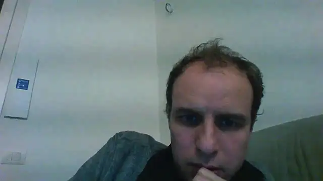 Snapshot of andre_italy chatting on 02-15-26, 06:04 andre italy online show from 02-15-26, 06:04