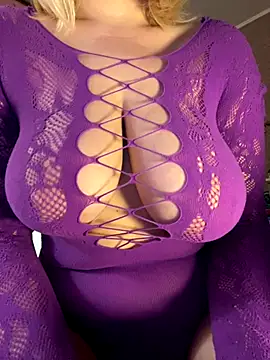 Best-B00bs online show from 11-02-25, 07:49