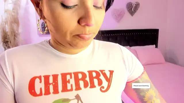 Lilyy joness online show from 05-13-26, 01:08