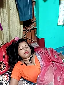 Snapshot of Your_deshibhabi25years chatting on 07-26-26, 10:16 Your deshibhabi25years online show from 07-26-26, 10:16