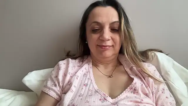 Snapshot of ShyFlameLive chatting on 02-28-26, 12:28 ShyFlameLive online show from 02-28-26, 12:28